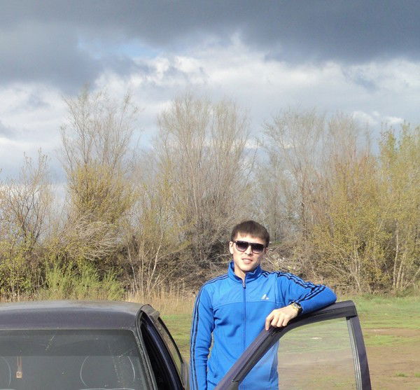 Рустам Успанов