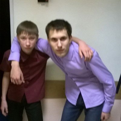 Коля Власенко