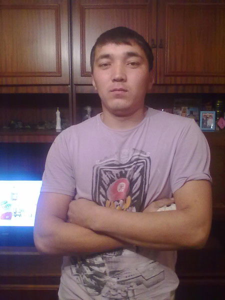 Жанат Кадрахунов