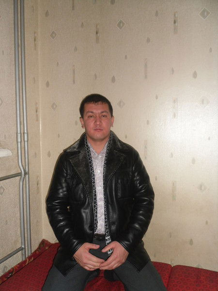 Досумбек Султанов