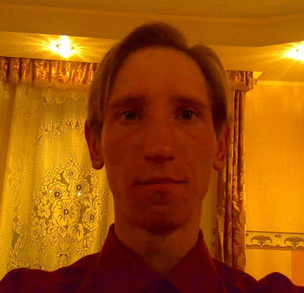 Андрей Бурин