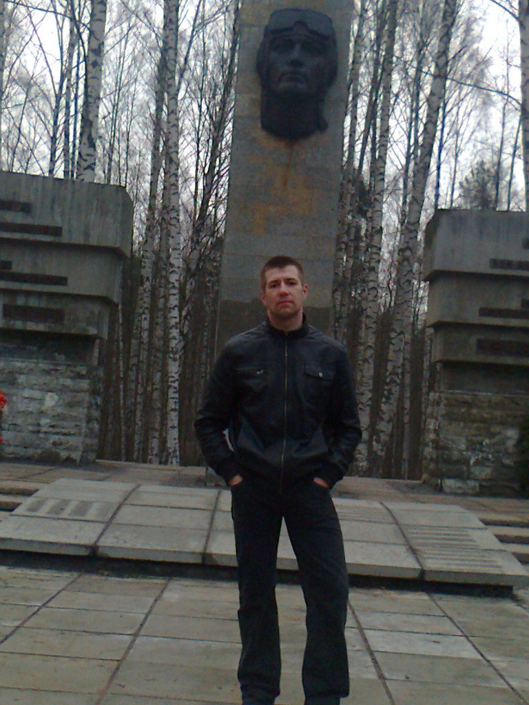 Никита Горелов