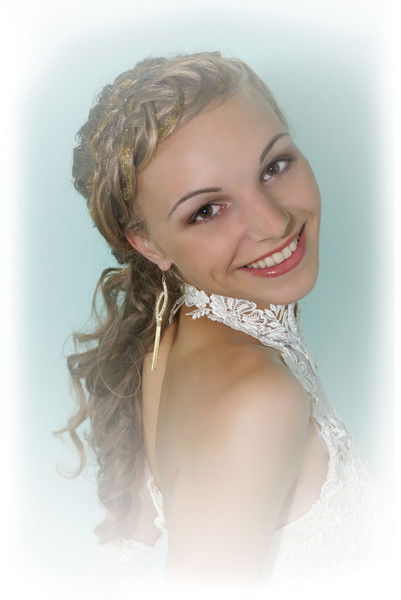 Ксения Белякова