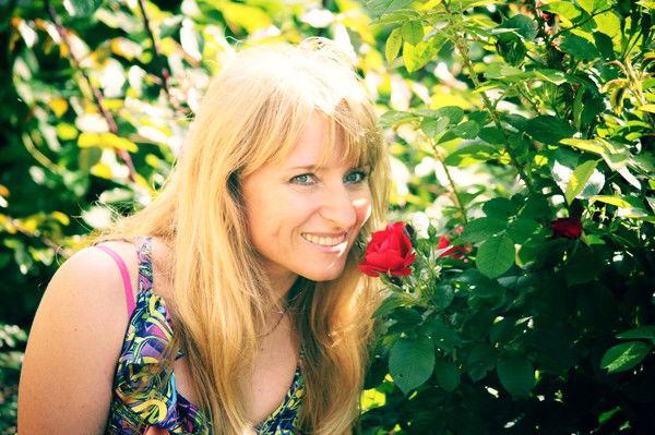 Елена Кухаренко