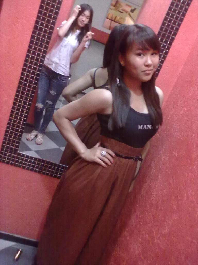 Девочка © Характером