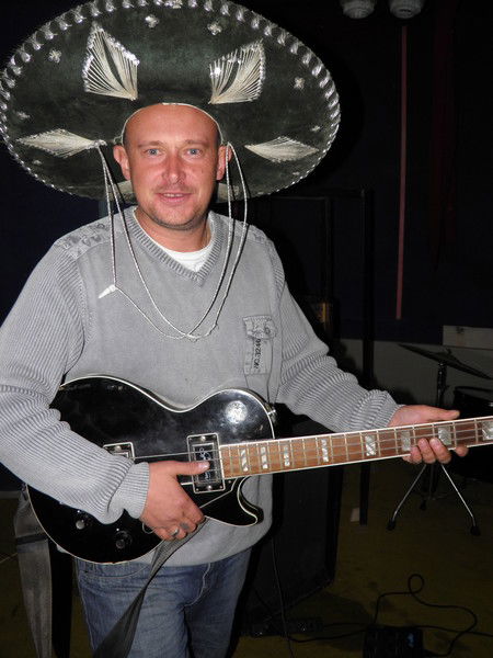 Роман Горелов