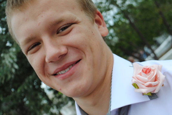 Александр Плотников