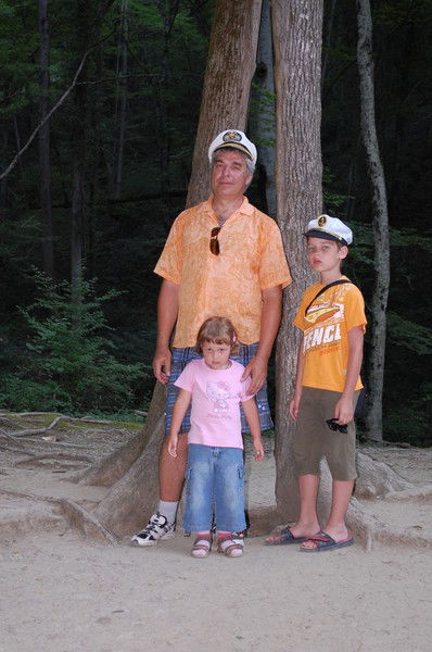 Игорь Николаев