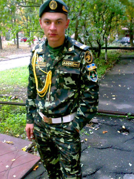 Денис Мамаев