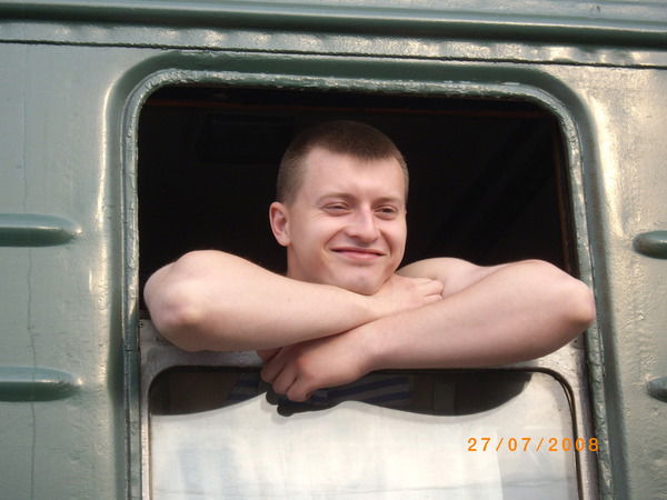 Роман Бурей