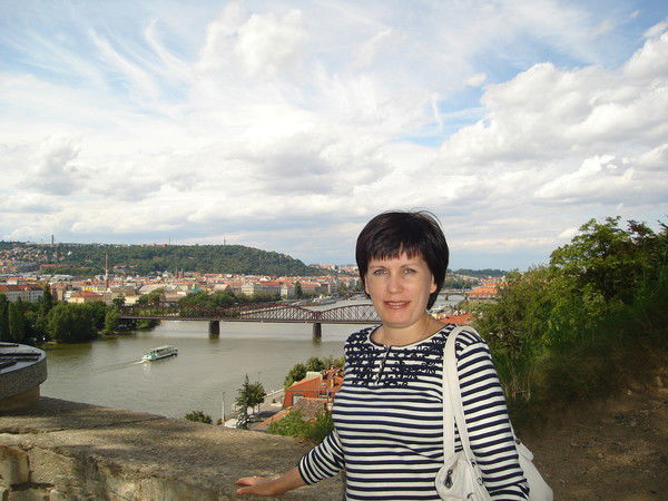 Елена Денина