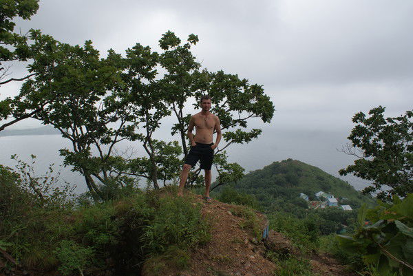 Виктор Бахов