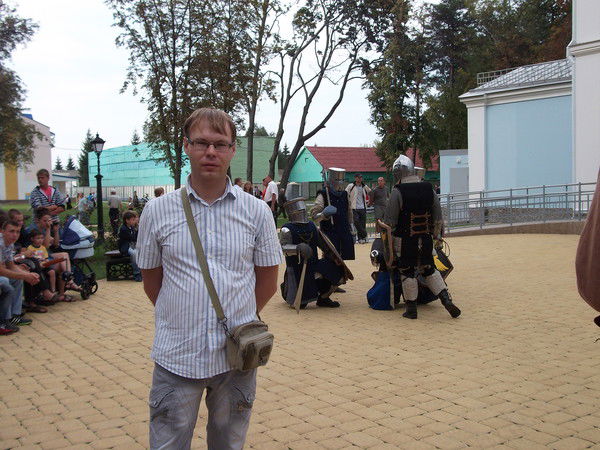 Дмитрий Страха