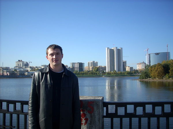 Руслан Печёрский