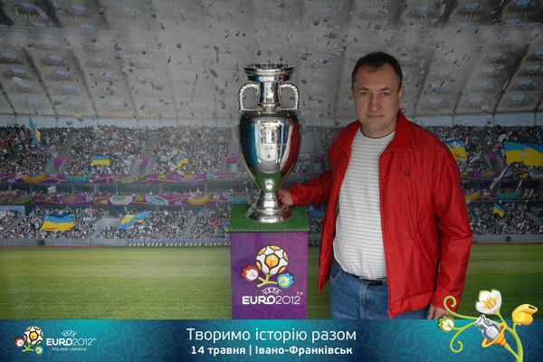 Володя Дутчак