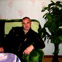 Женя Машаров
