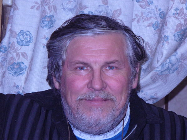 Василий Холодный