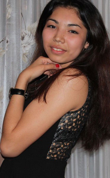 Карина Утигалиева