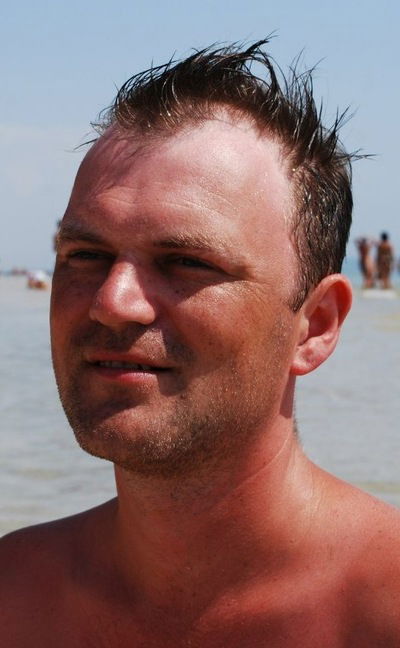 Виталий Островский