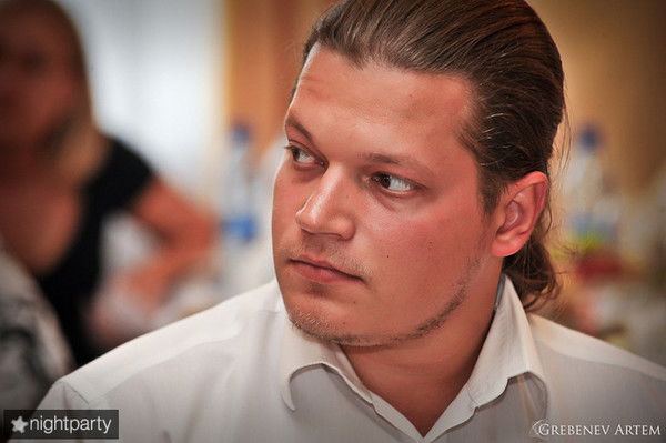 Дмитрий Гущин