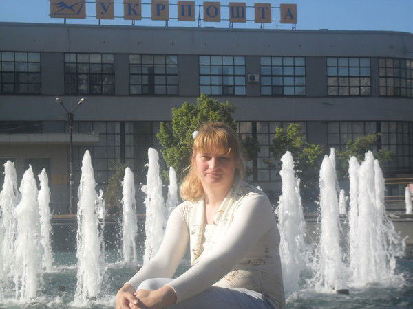 Лена Невидомая