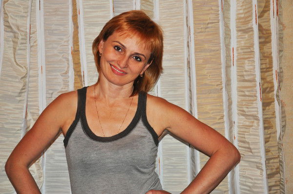 Елена Артамонова