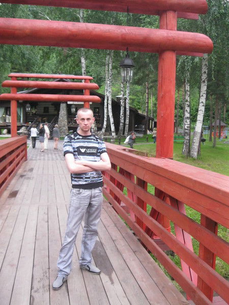 Александр Плотников