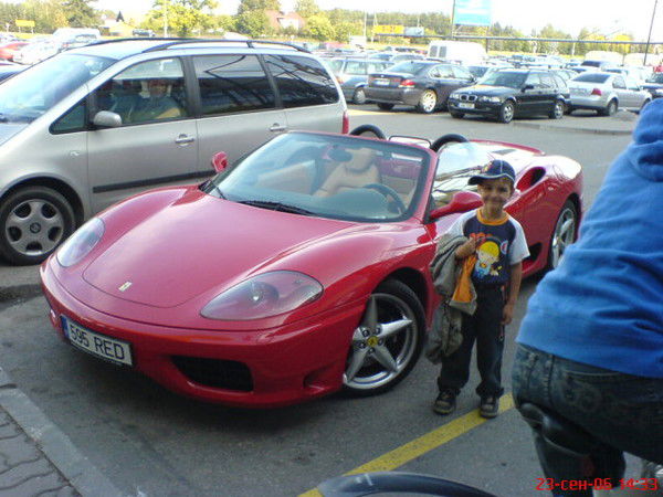 Денис Мартьянов