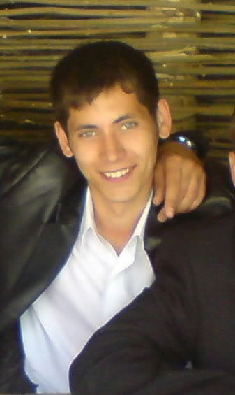 Юрий Моложон