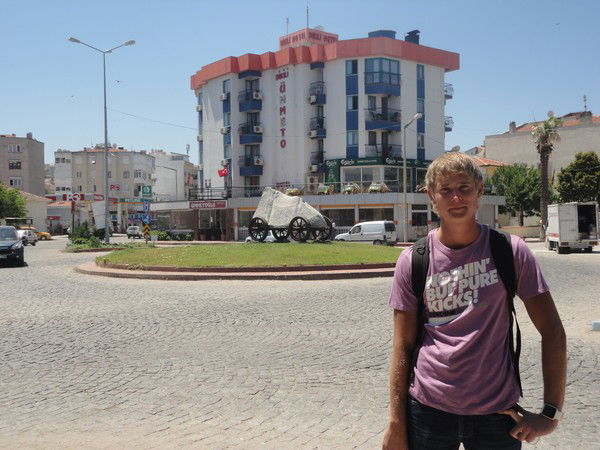 Максим Кузаков