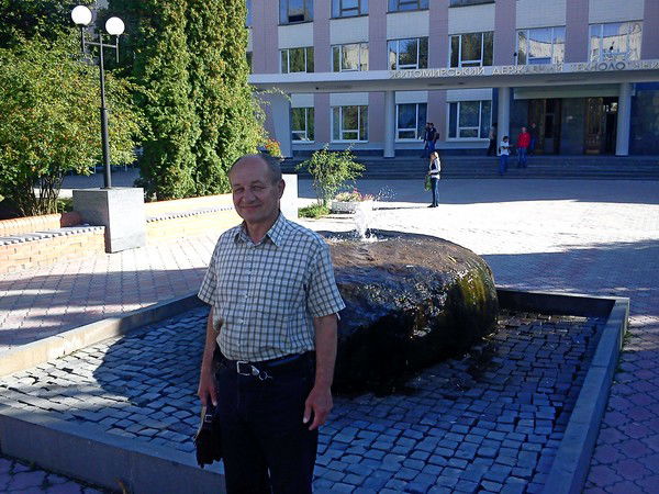 Владимир Бурлака