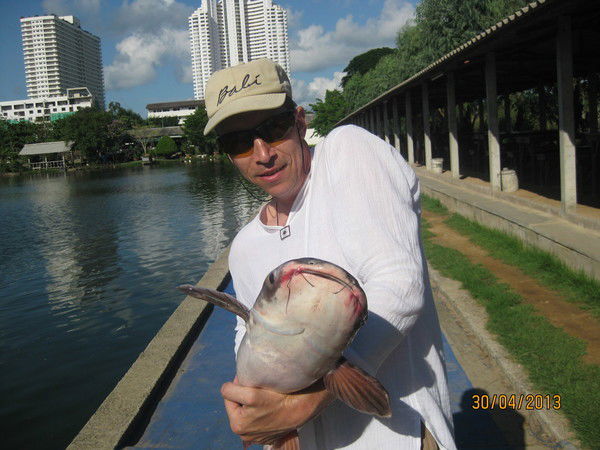 Олег Исаков