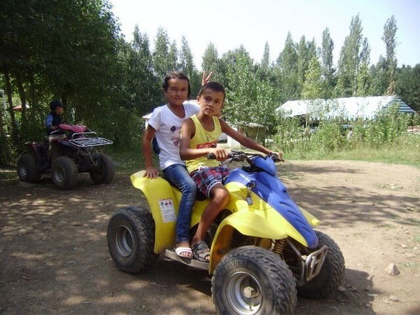 Айчолпон Момошова