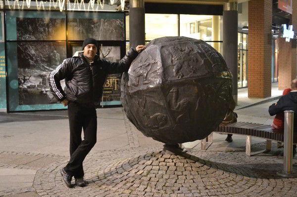 Юрий Мельниченко