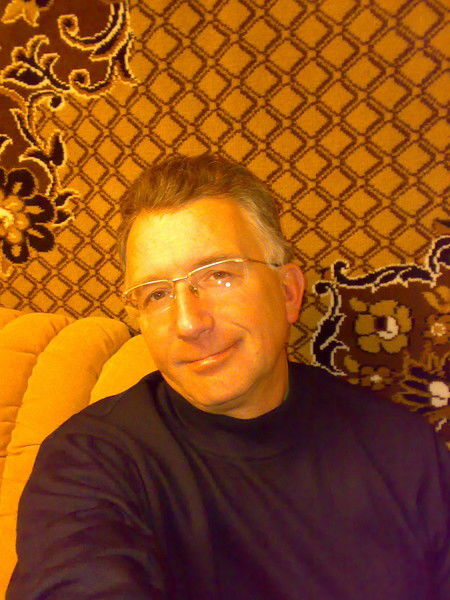 Борис Стахов