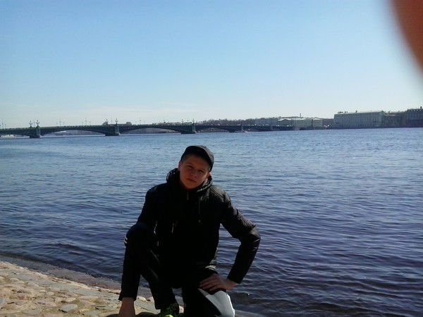 Влад Просучков