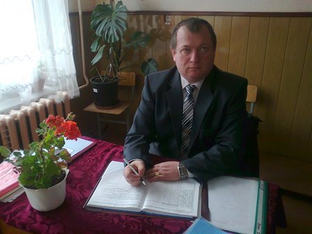 Анатолий Безушка