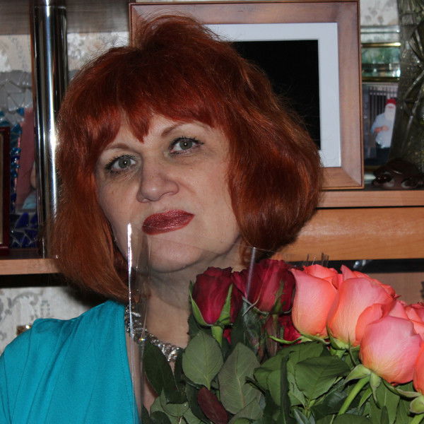 Марина Хмелева