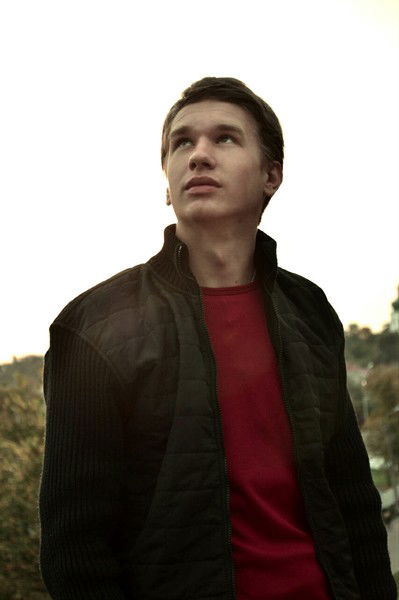 Николай Красный