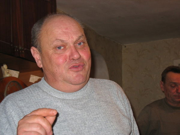 Юрий Толстов