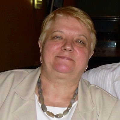 Елена Петрова