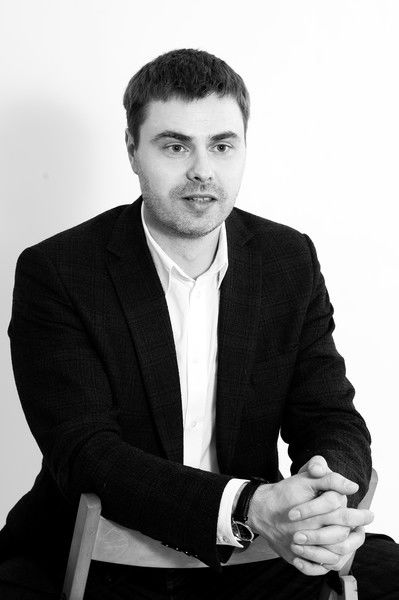 Денис Лушников