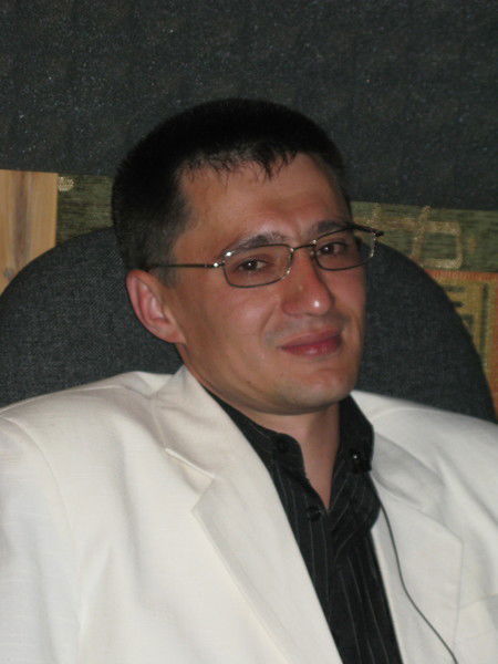 Руслан Каиров