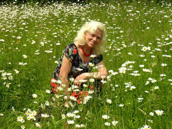 Альбина Попова