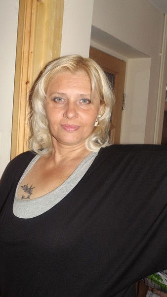 Agata D :kissing_Closed_Eyes::lips: