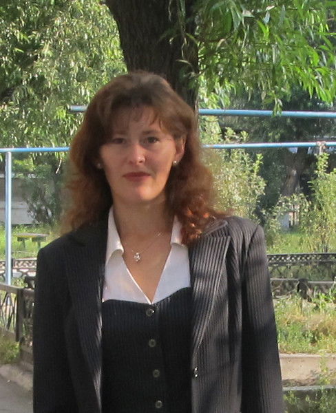 Елена Романова