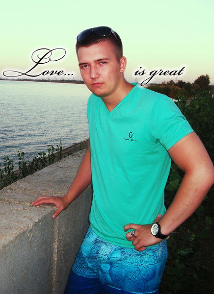 Влад Кухарев