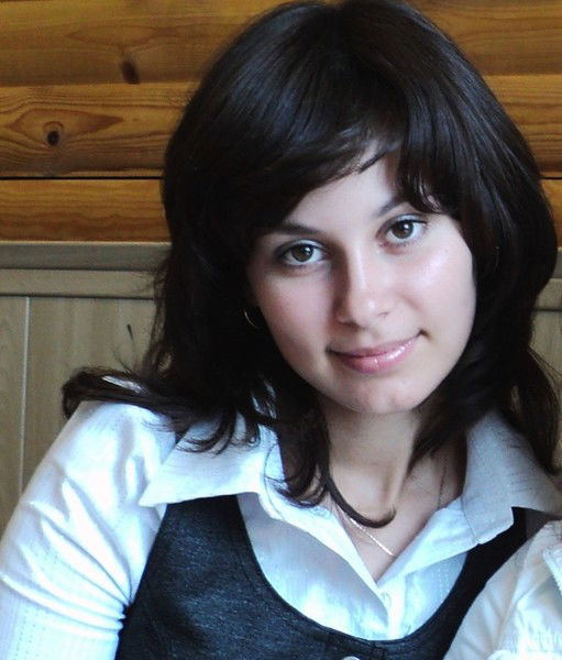 Евгения Карамнова