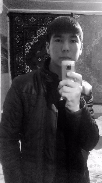 Алихан Базарбеков