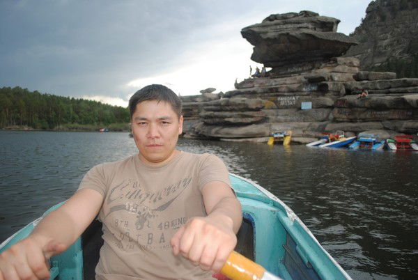 Устем Мухавиенов